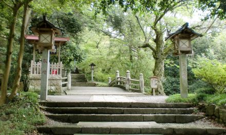 Shrine that enshrines a samurai as a deity for the first time in Japanese history
